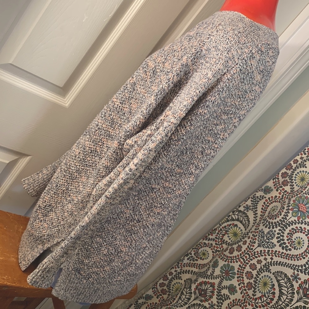 LOFT Knit Oversized Sweater - Picture 4 of 14